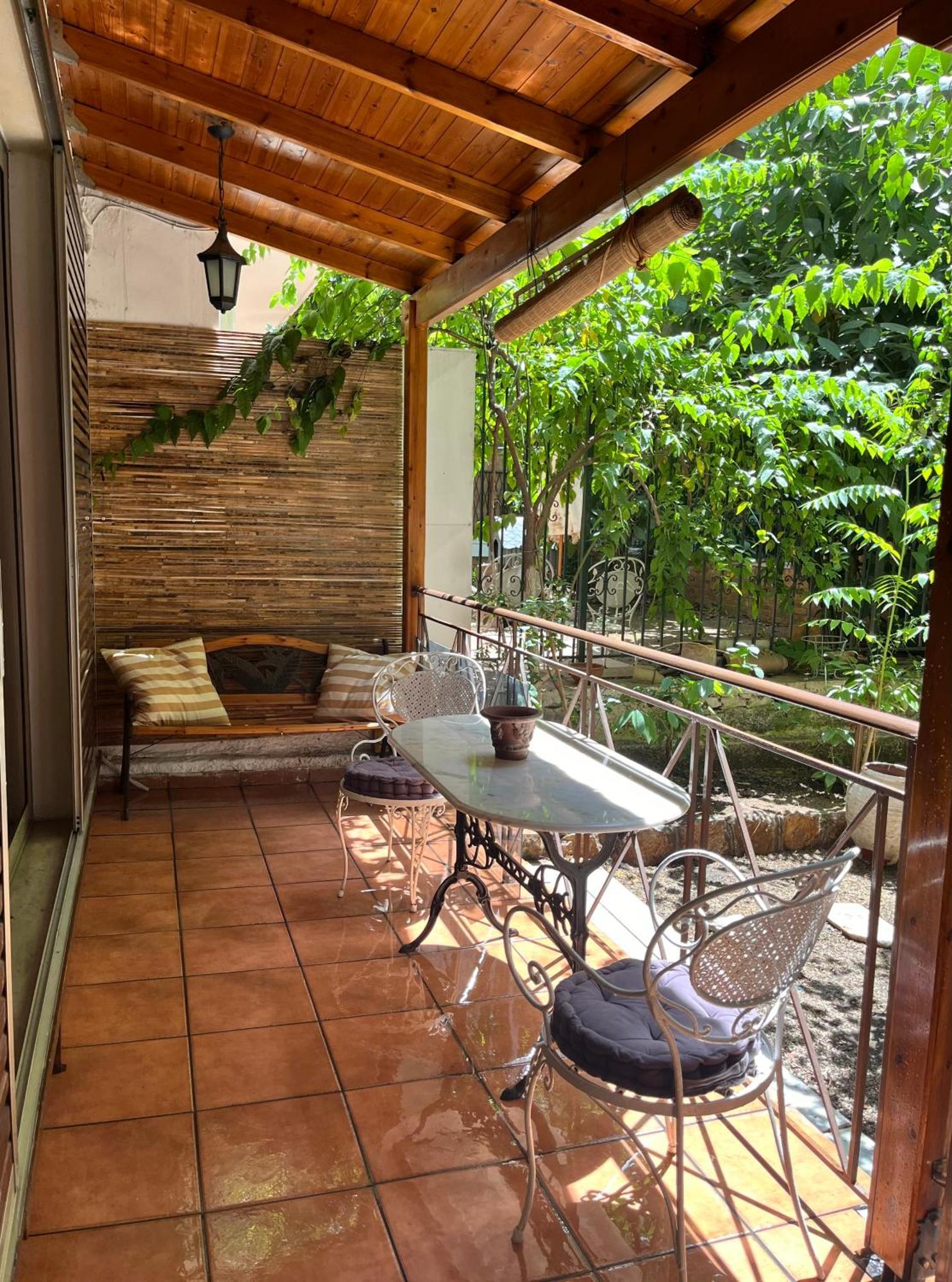 Quiet Apartment With Garden View In Kolonaki Ateny Zewnętrze zdjęcie